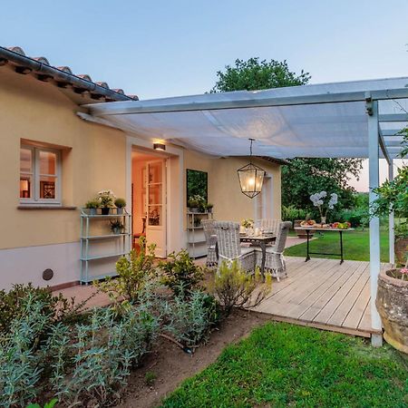 Villa Bassotta, A Charming Cottage Lucca Esterno foto