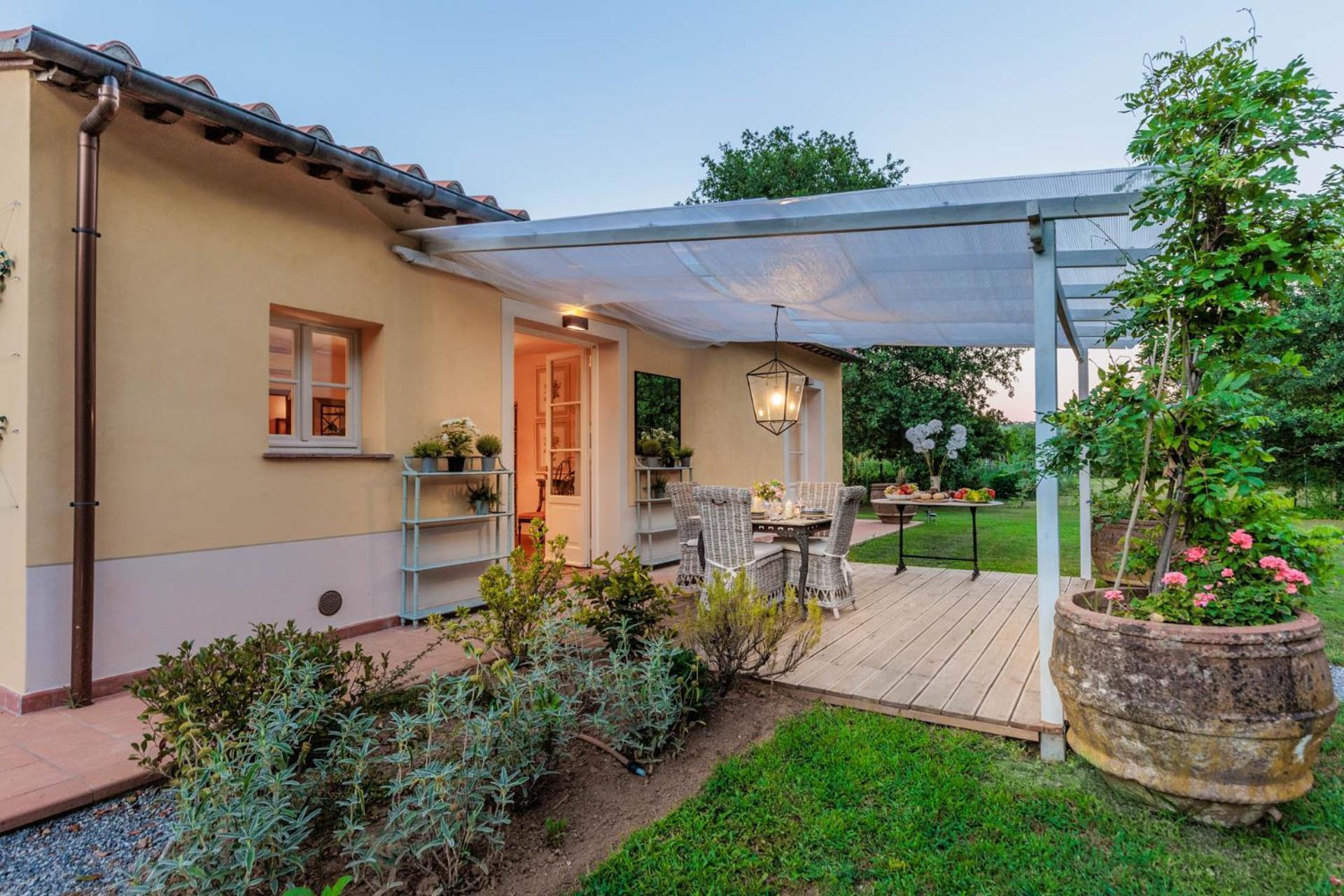 Villa Bassotta, A Charming Cottage Lucca Esterno foto