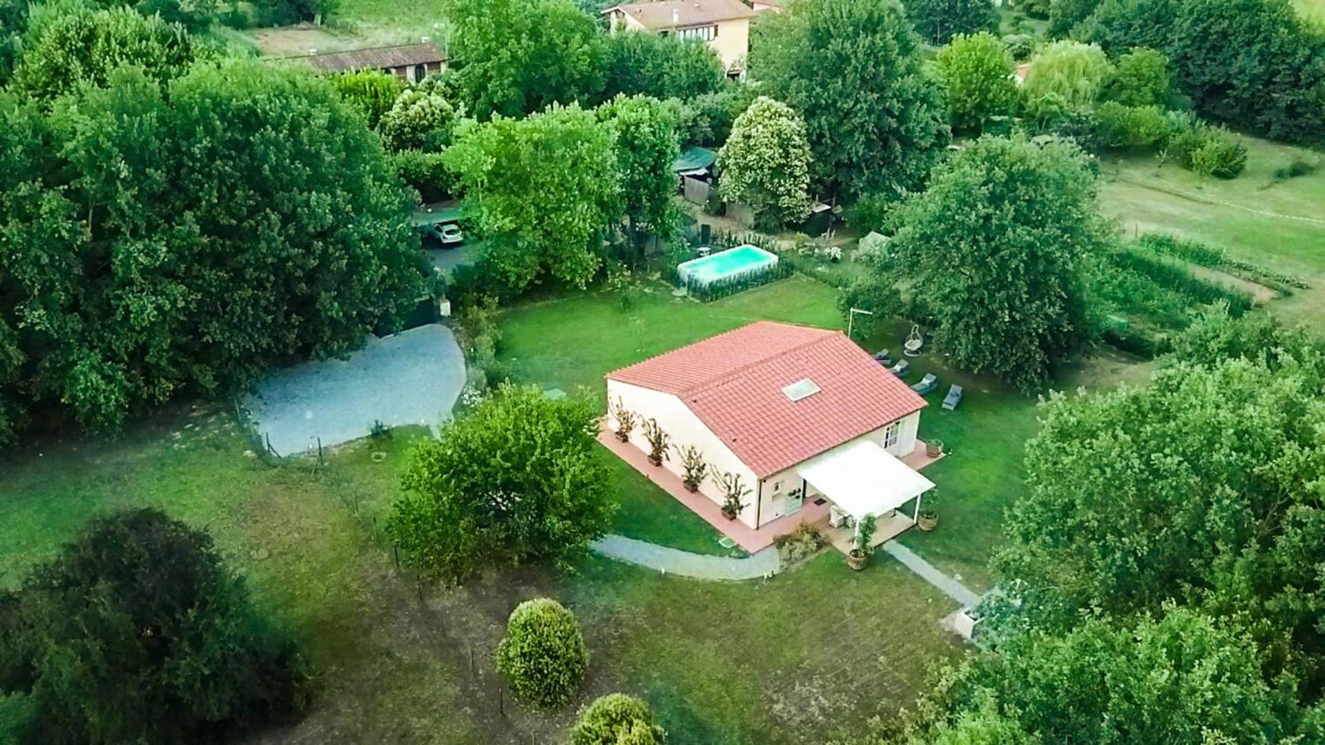 Villa Bassotta, A Charming Cottage Lucca Esterno foto